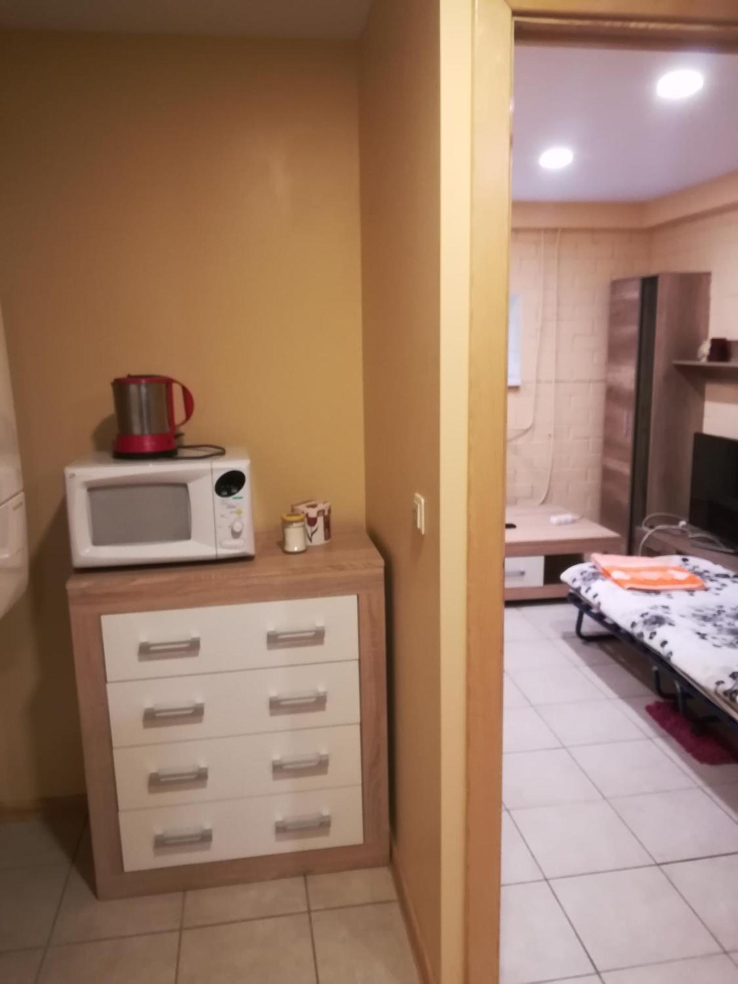 Homestay Roja Vilnius Exteriör bild